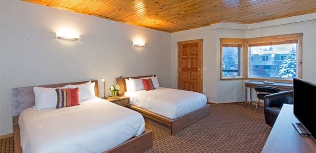 Ice House Lodge