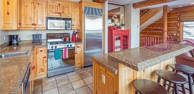 Smuggler Cabin