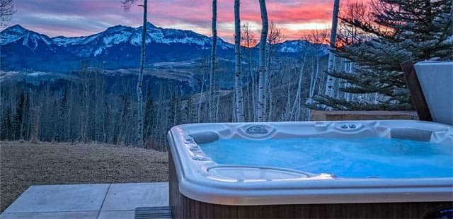 Grand Vista Home