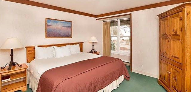 Mountainside Inn