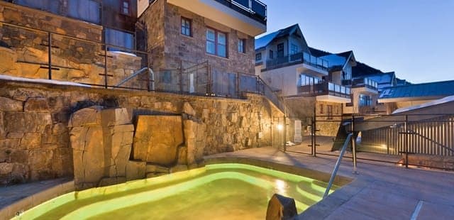 Auberge Residences at Element 52