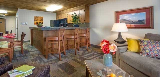 Iron Blosam Lodge