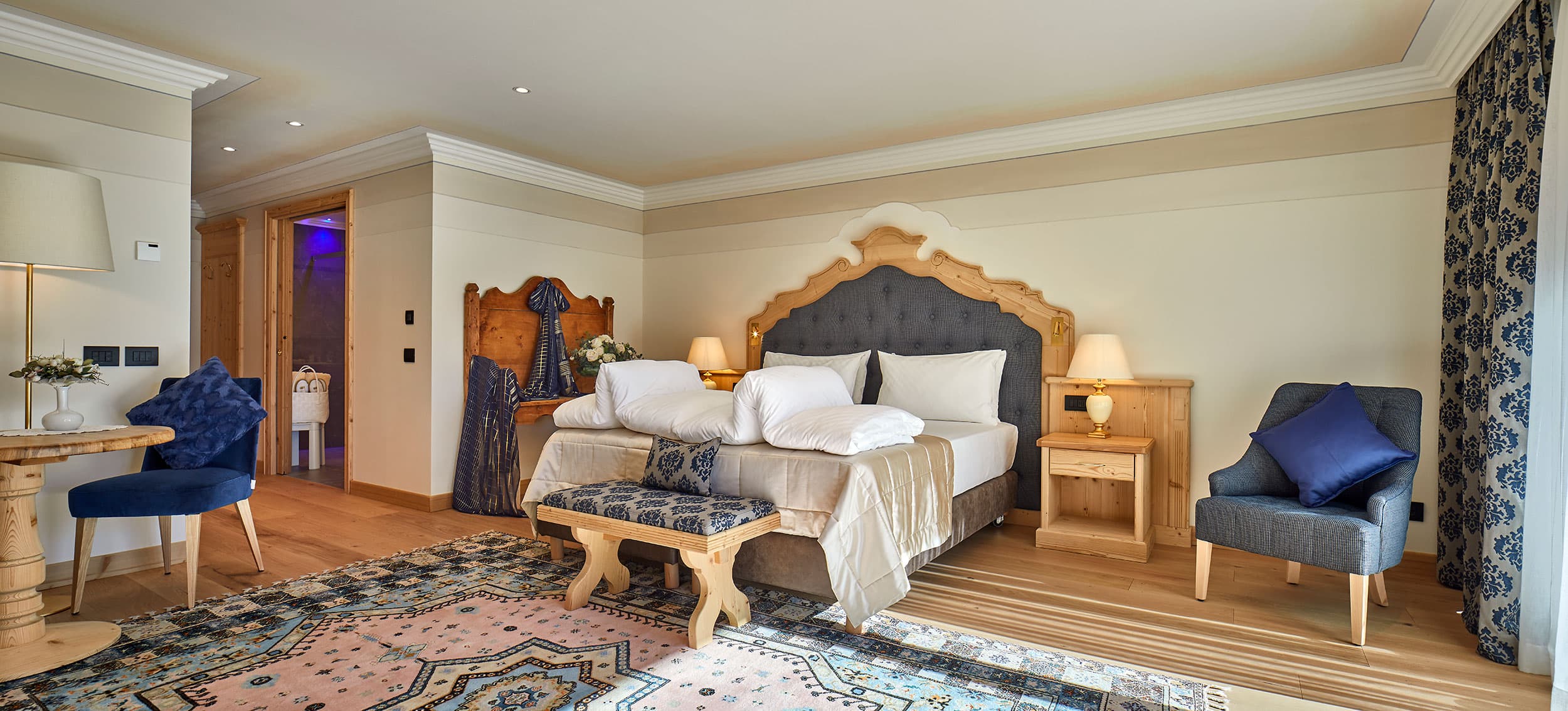 Hotel Sassongher / Corvara