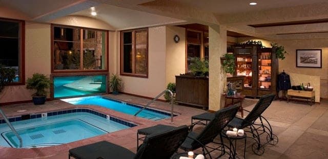 Fairmont Heritage Place, Franz Klammer Lodge