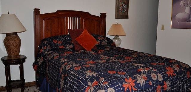 4484 Streamside