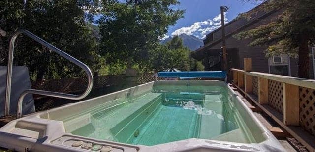 Mountainside Inn