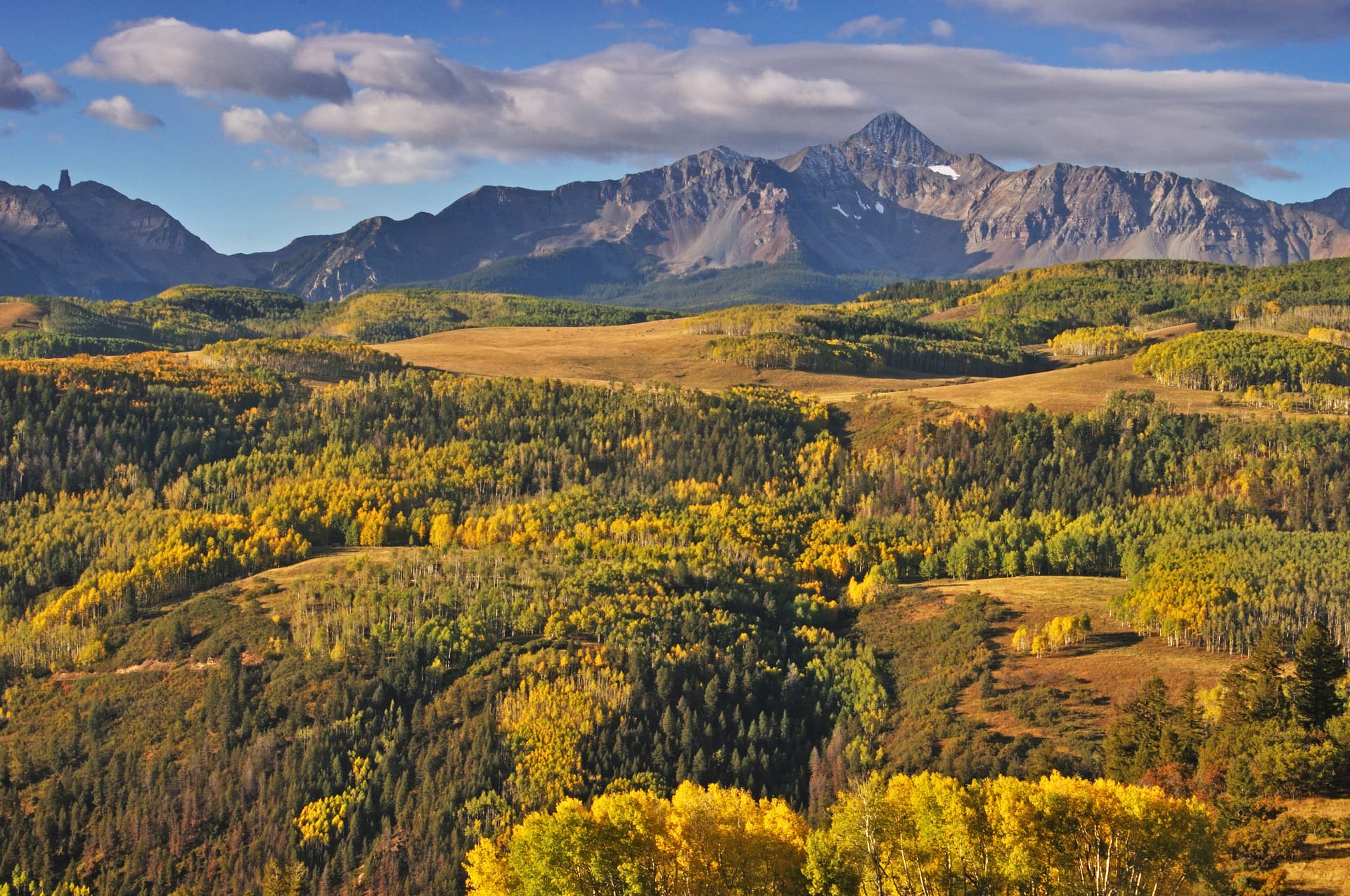 Over view show of the valley