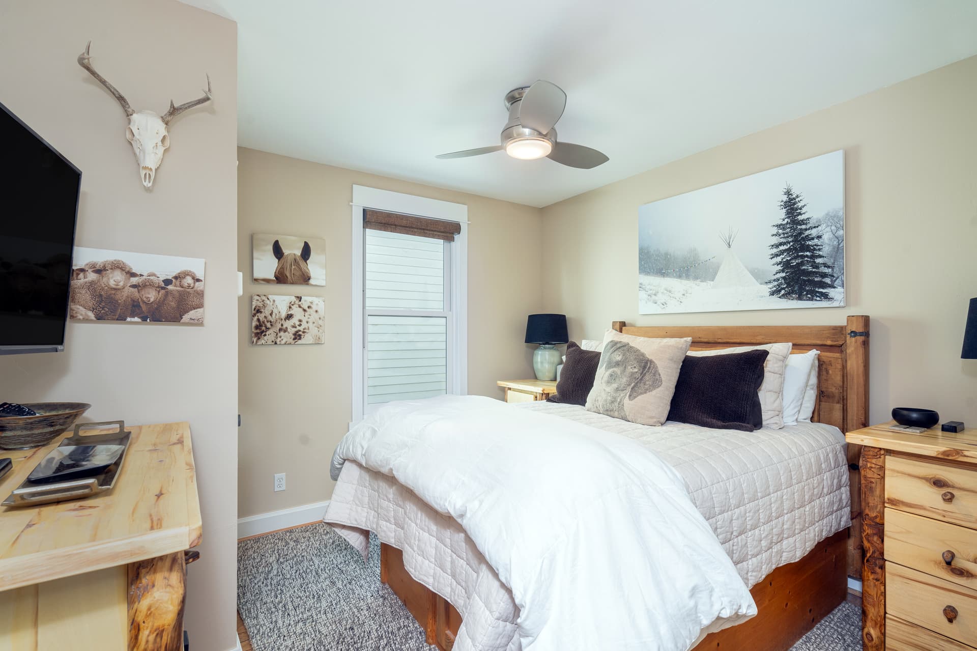 Queen guest bedroom.