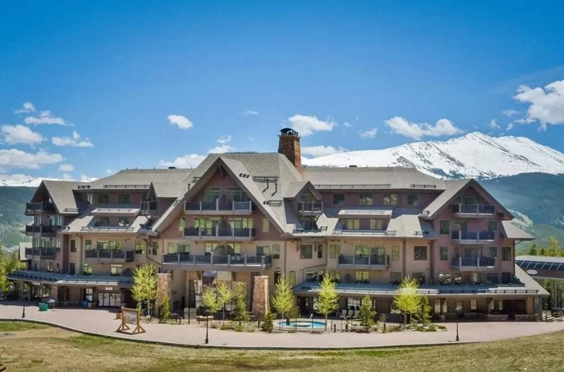 Exterior - Crystal Peak Lodge 7303 - Breckenridge Vacation Rental