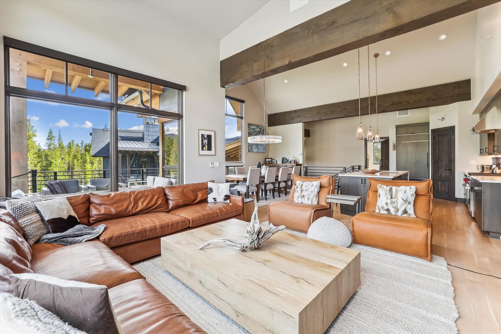 Living Area - Chateau Breck - Breckenridge Vacation Rental