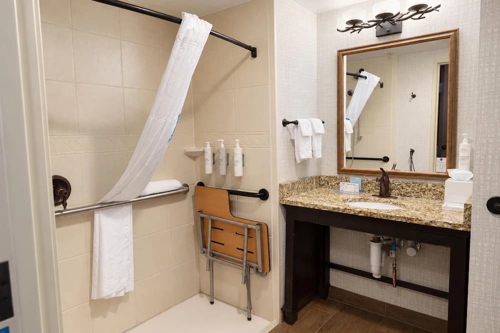 Bathroom shower