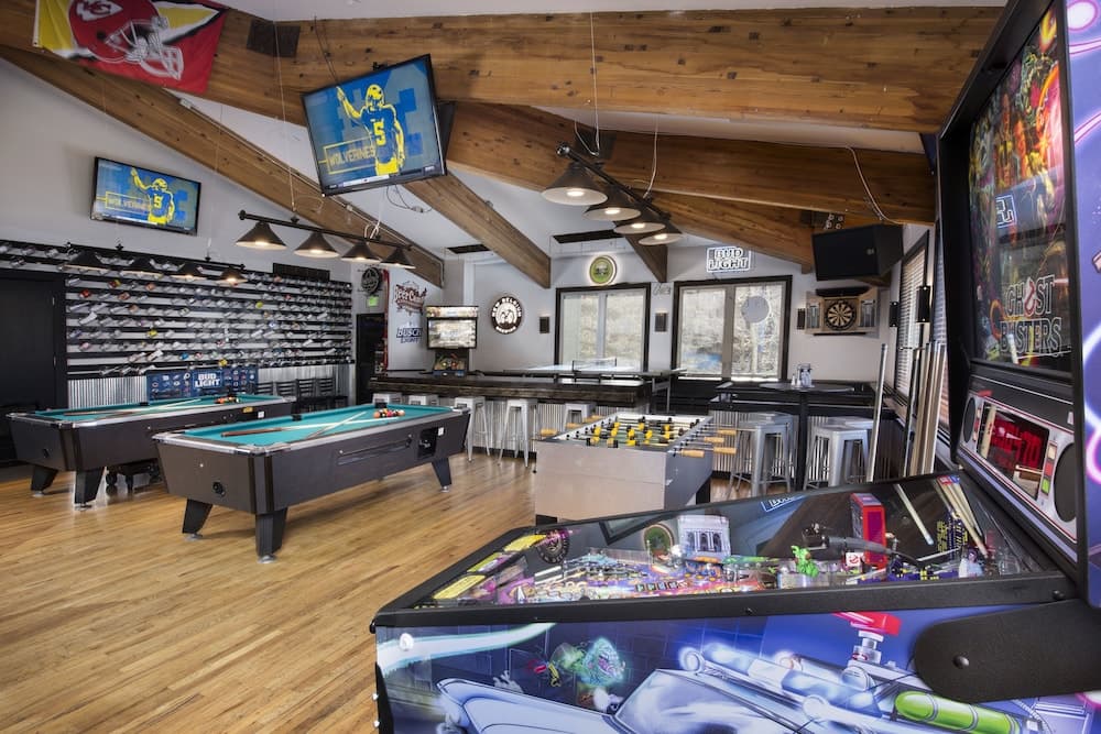 Sports bar