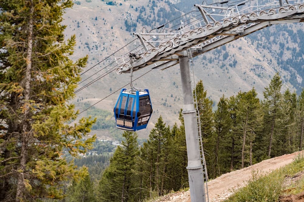 Ski hill