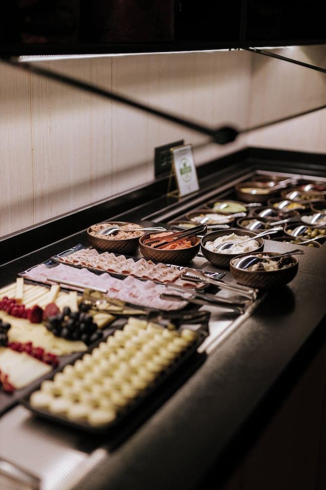 Breakfast buffet