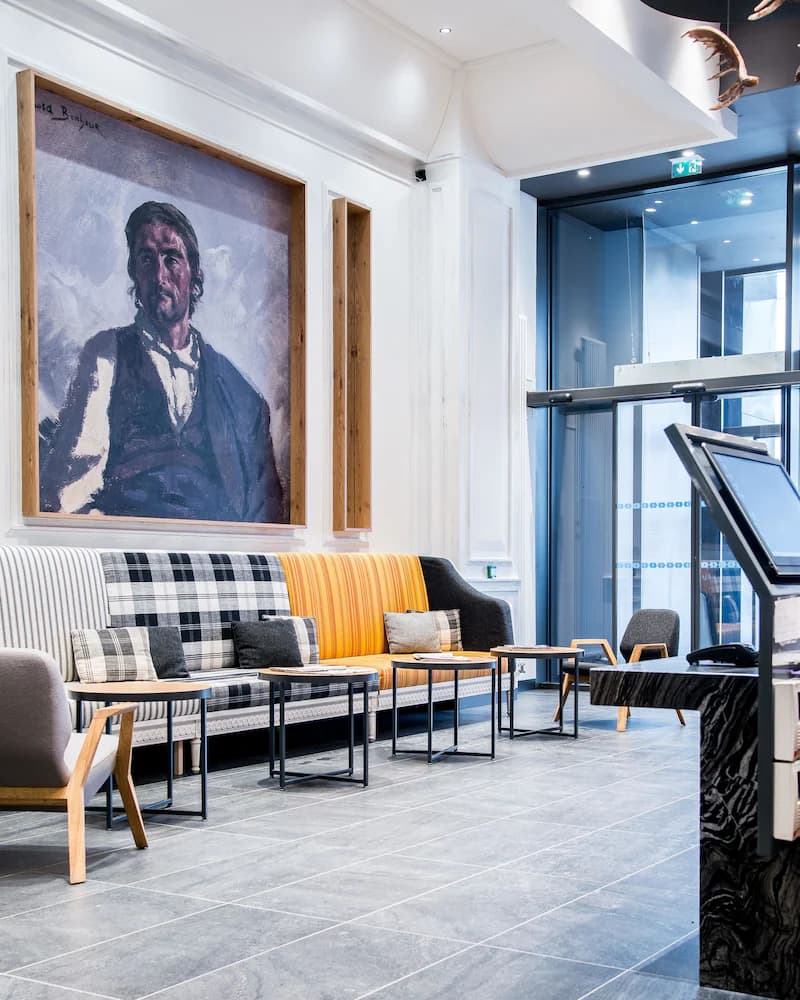 Lobby sitting area