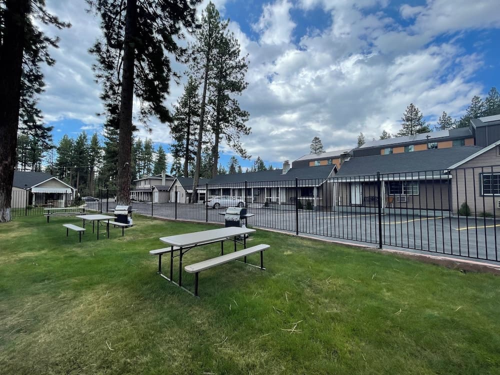 BBQ/picnic area