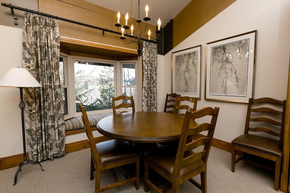 In-room dining