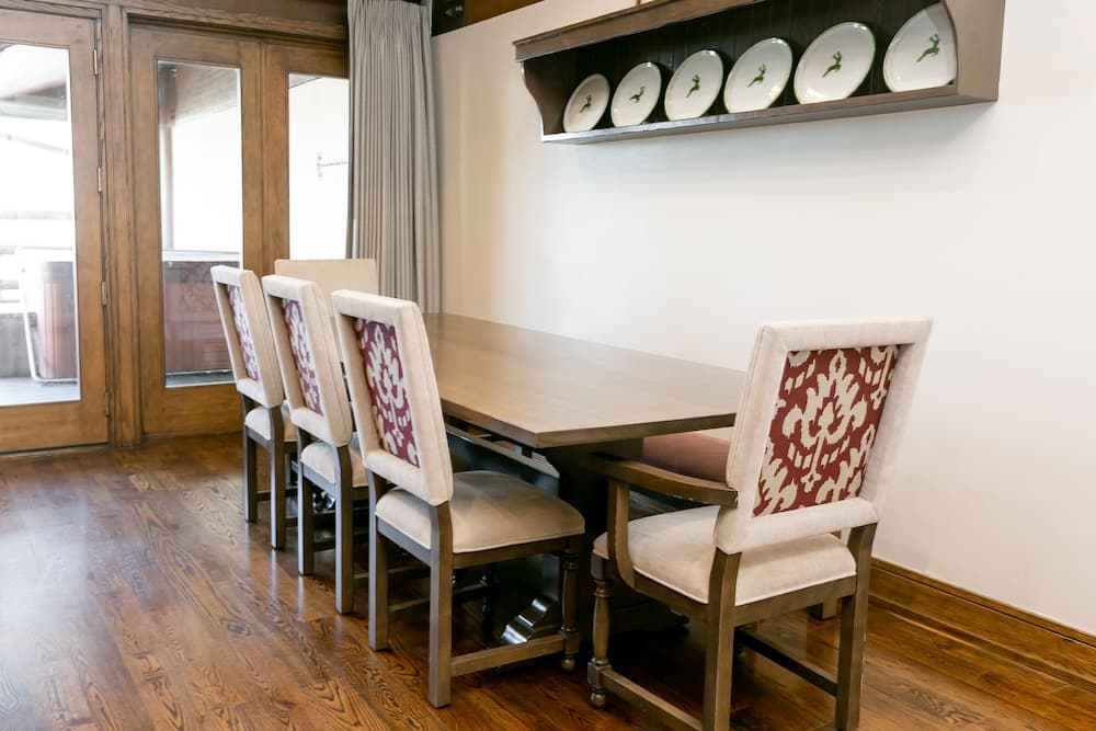 In-room dining