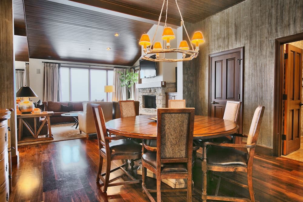 In-room dining