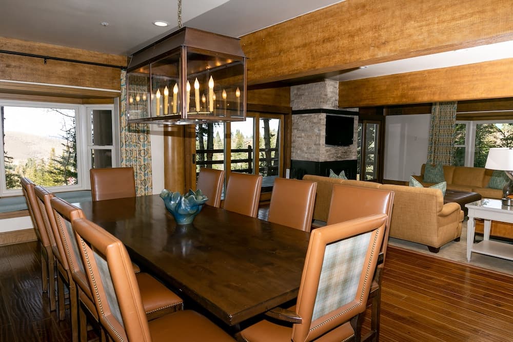 In-room dining