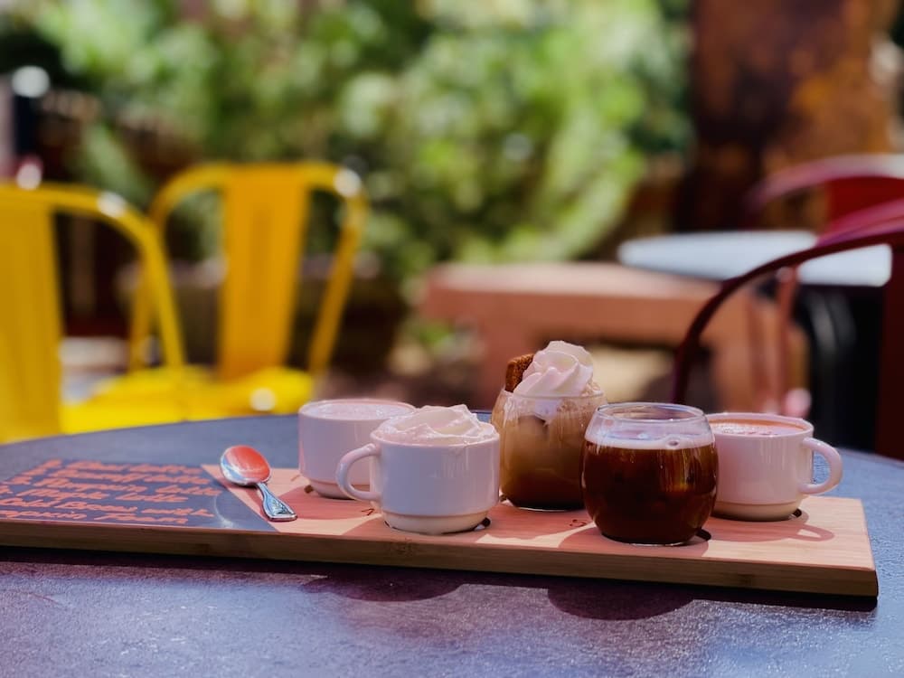 Coffee shop