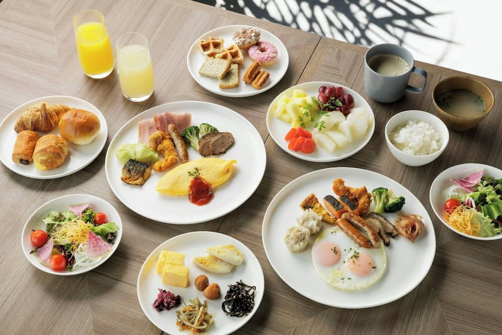 Breakfast meal