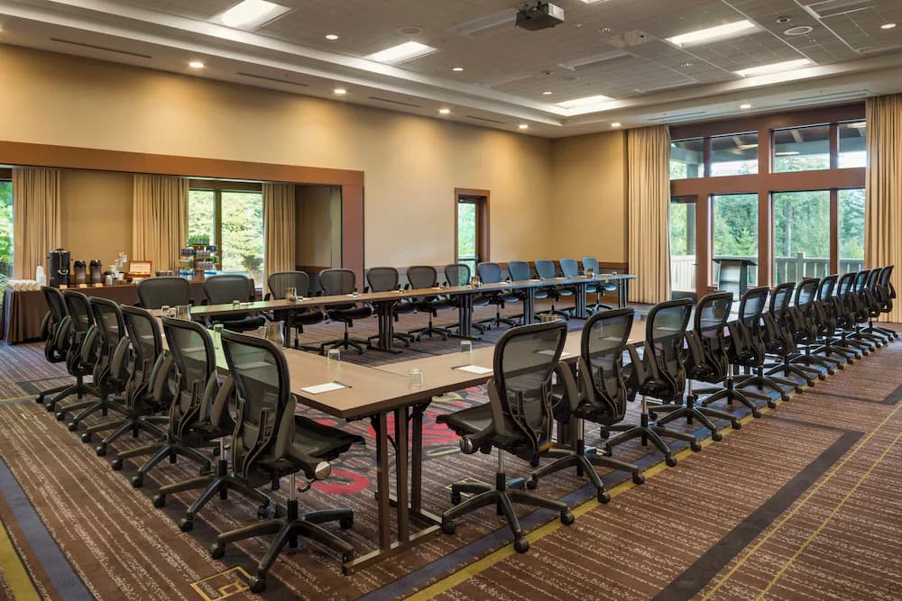 Meeting facility