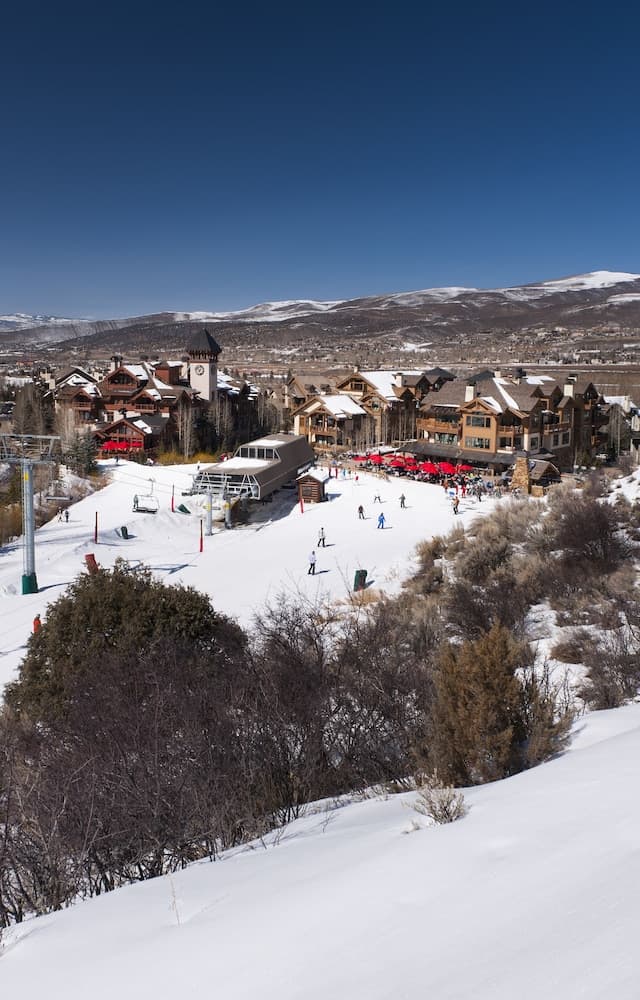 Skiing
