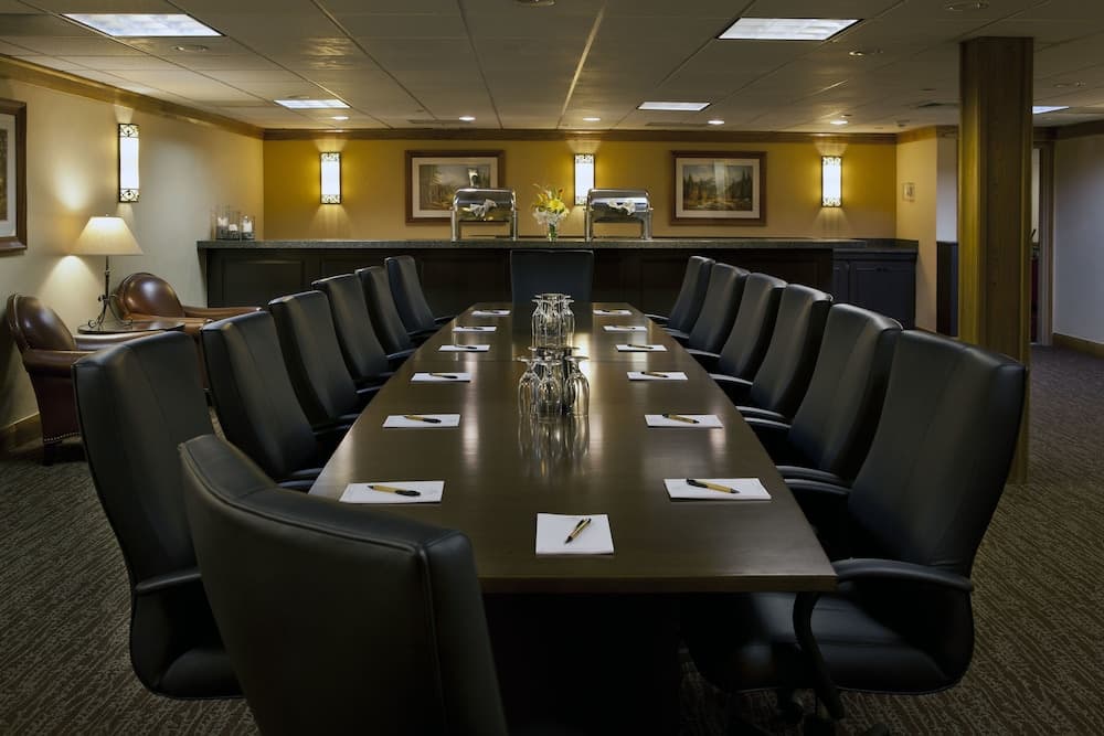 Meeting facility