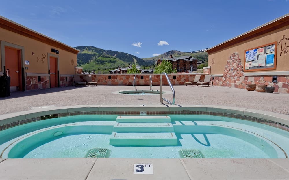 Rooftop pool