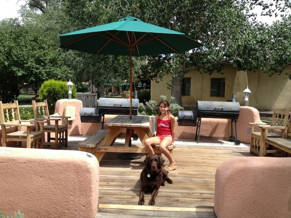 BBQ/picnic area