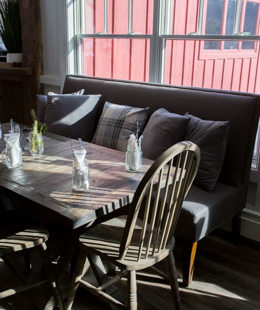 Breakfast area