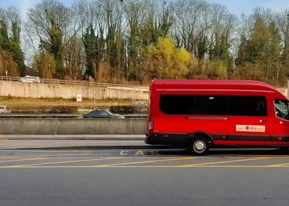 Airport shuttle