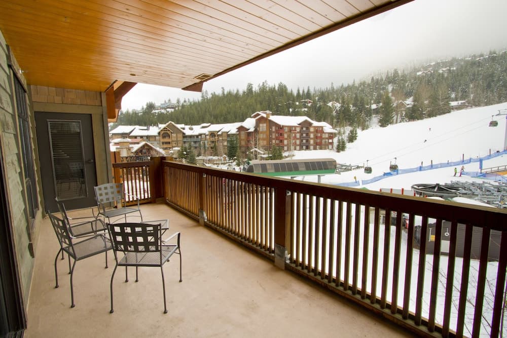 Ski hill