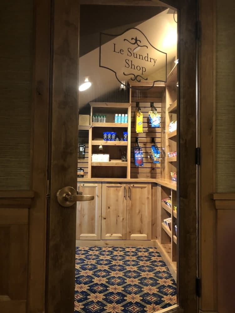 Gift shop