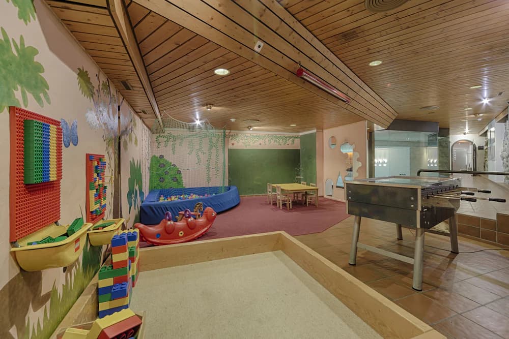 Children's play area - indoor
