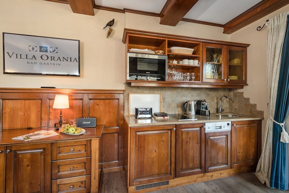 Private kitchenette