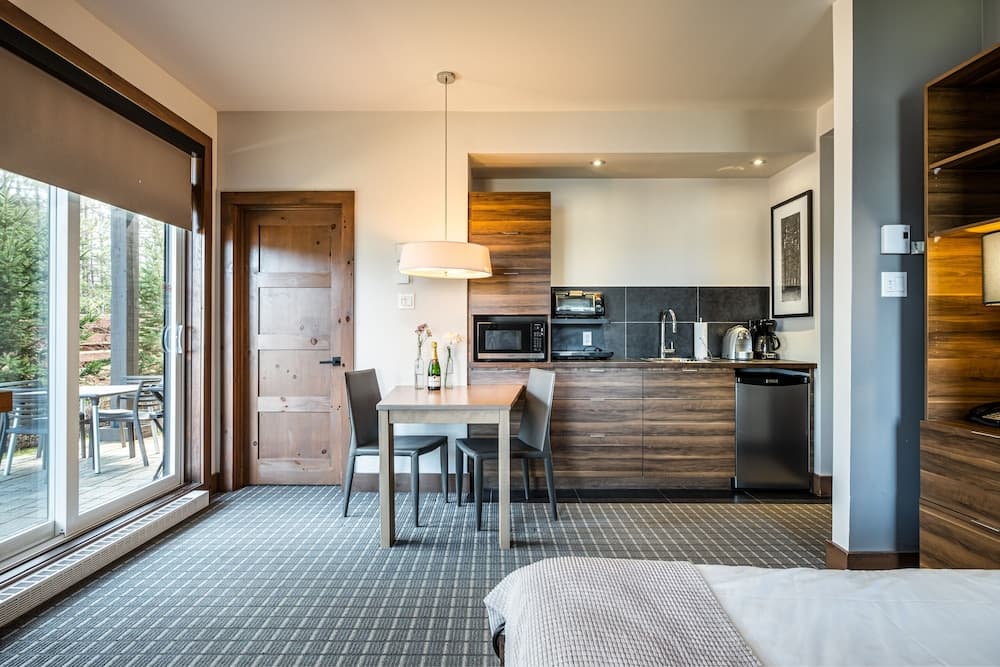 In-room dining