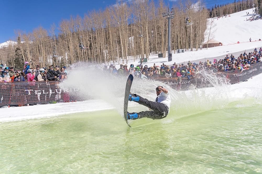 Snow and ski sports
