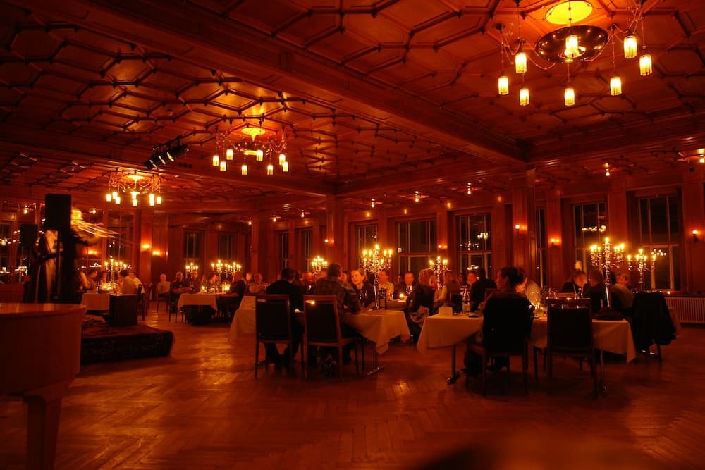 Couples dining