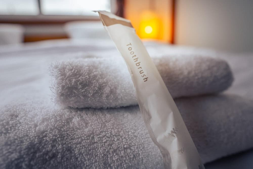 Bathroom amenities