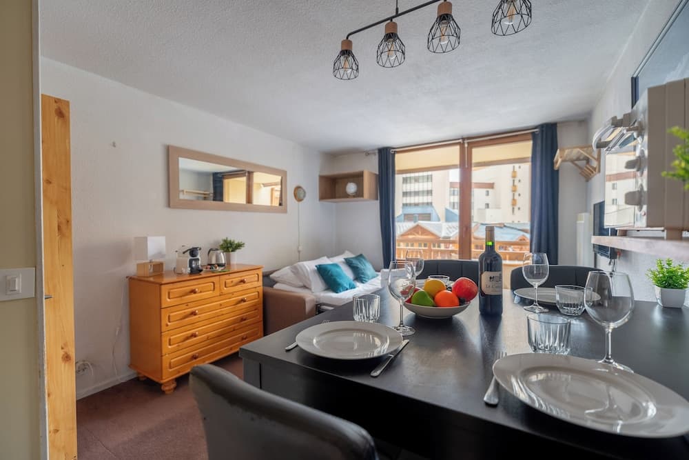 In-room dining