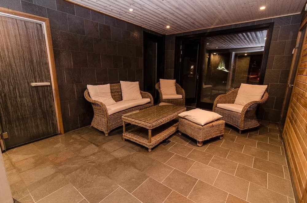 Spa reception