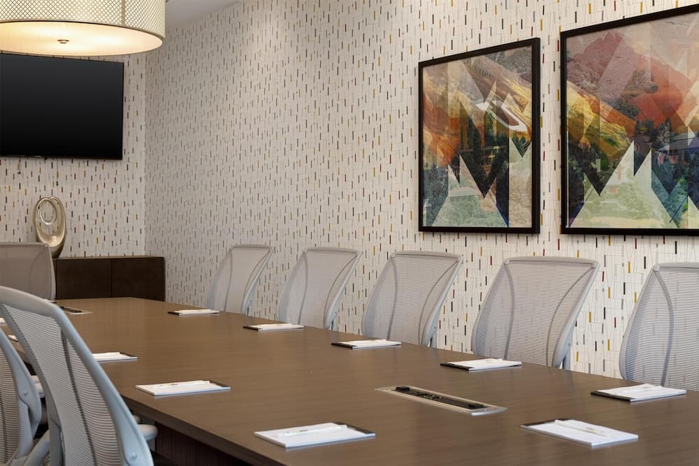Meeting facility