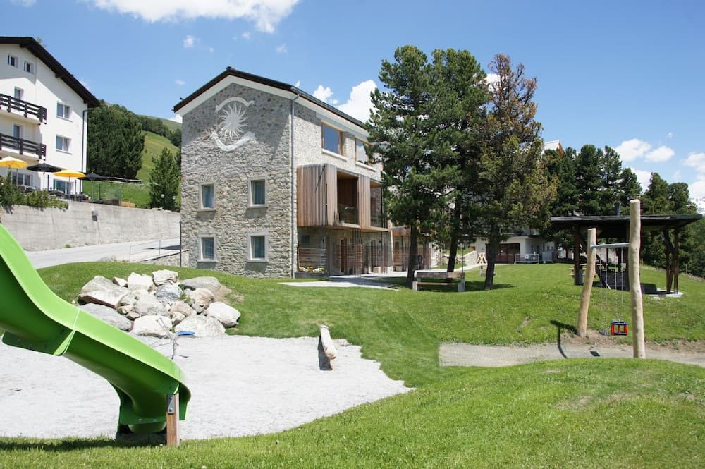 Children's play area - outdoor