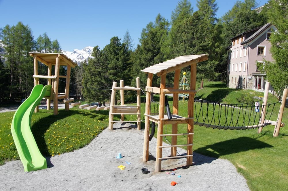 Children's play area - outdoor
