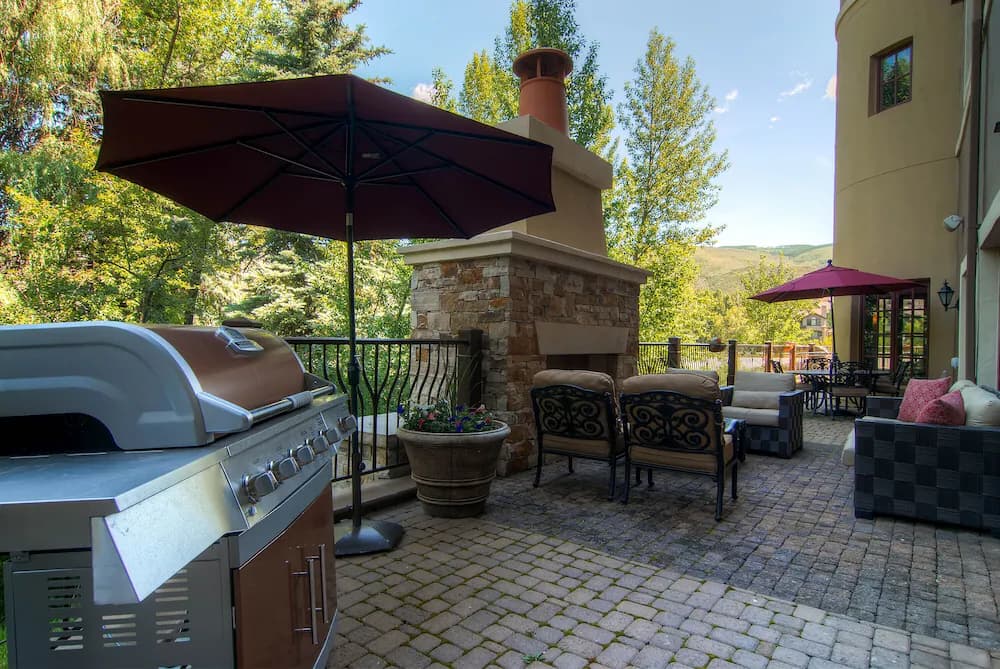 BBQ/picnic area