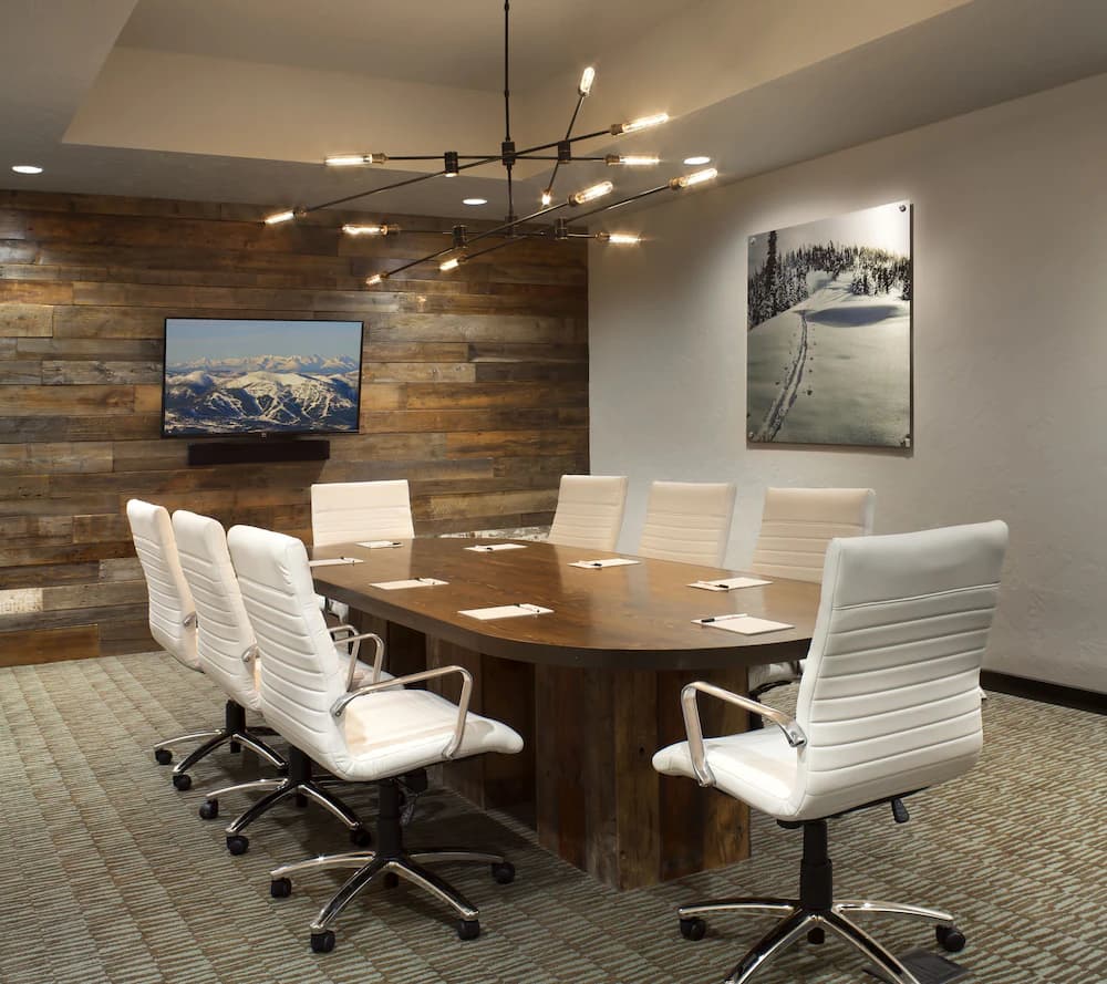 Meeting facility
