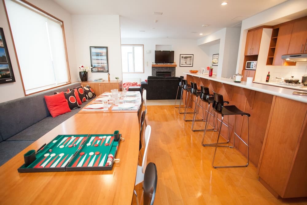 In-room dining