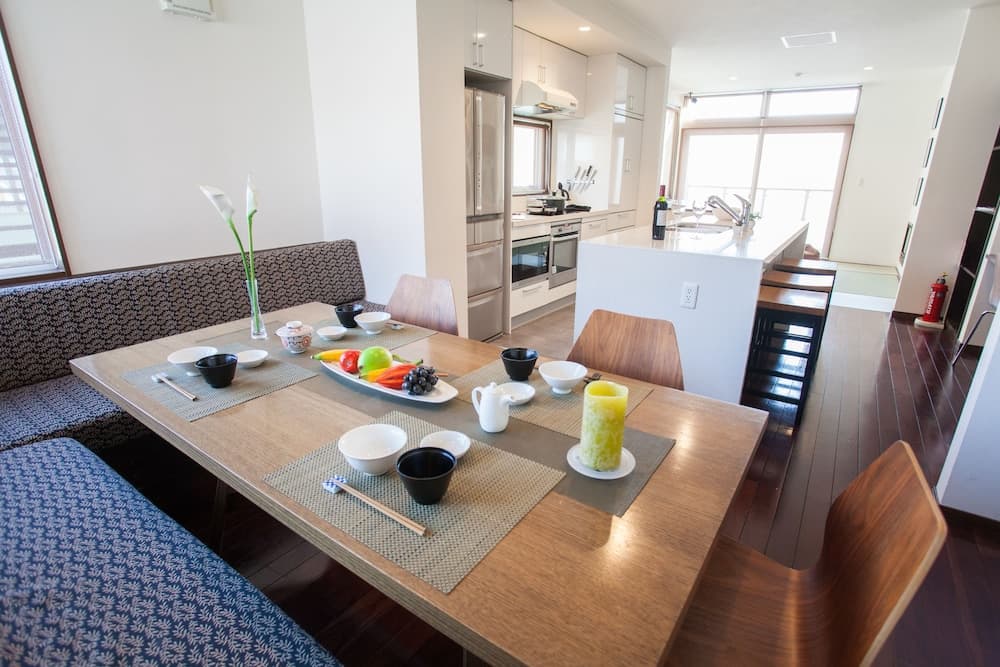 In-room dining